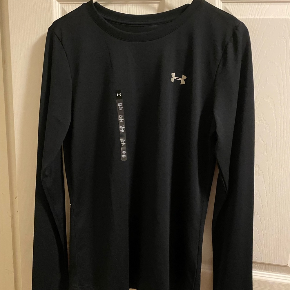 Under Armour HeatGear Long Sleeve Black Shirt Size Small Brand New w/Tag